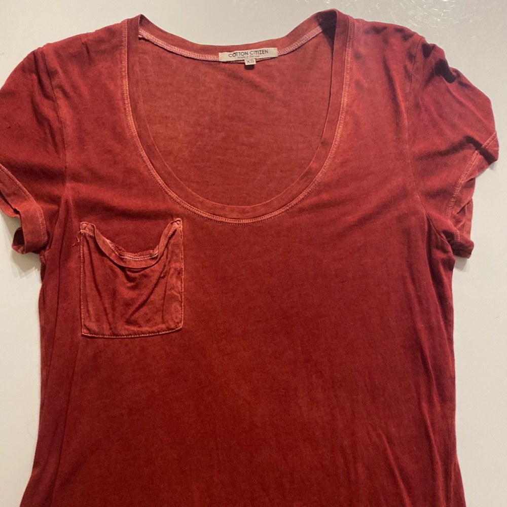 Cotton citizen pocket tee